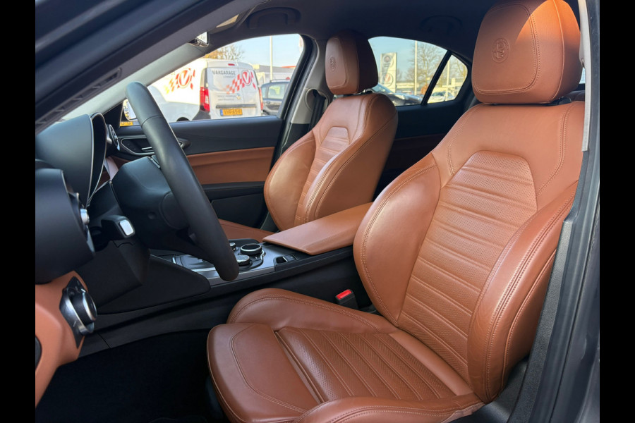 Alfa Romeo Giulia 2.0T Super (RIJKLAARPRIJS/BOVAG)