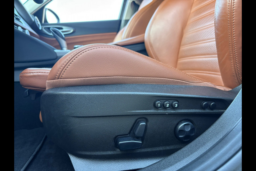 Alfa Romeo Giulia 2.0T Super (RIJKLAARPRIJS/BOVAG)
