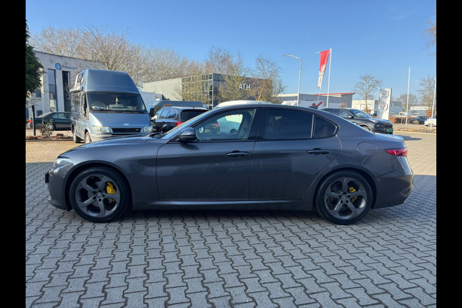 Alfa Romeo Giulia 2.0T Super (RIJKLAARPRIJS/BOVAG)