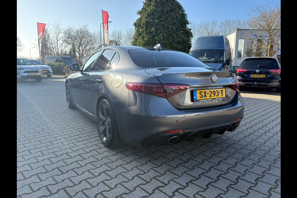 Alfa Romeo Giulia 2.0T Super (RIJKLAARPRIJS/BOVAG)