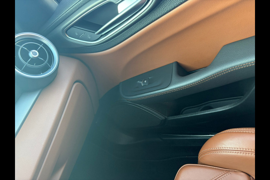 Alfa Romeo Giulia 2.0T Super (RIJKLAARPRIJS/BOVAG)