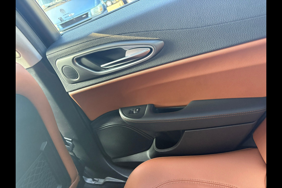 Alfa Romeo Giulia 2.0T Super (RIJKLAARPRIJS/BOVAG)