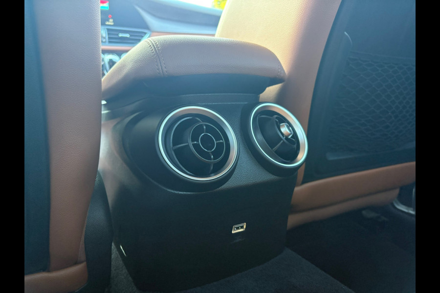 Alfa Romeo Giulia 2.0T Super (RIJKLAARPRIJS/BOVAG)