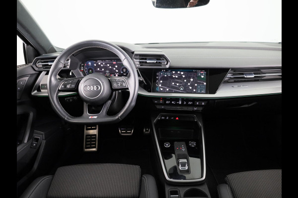 Audi A3 Sportback 45 TFSI e S edition Competition 245pk | Panoramadak | Electrisch verstelbare voorstoelen | Full Led koplampen | Adaptieeve cruise controle