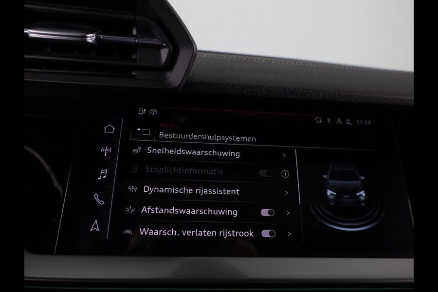 Audi A3 Sportback 45 TFSI e S edition Competition 245pk | Panoramadak | Electrisch verstelbare voorstoelen | Full Led koplampen | Adaptieeve cruise controle