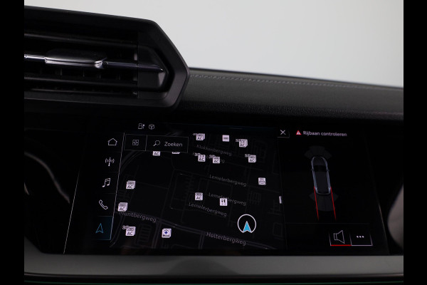 Audi A3 Sportback 45 TFSI e S edition Competition 245pk | Panoramadak | Electrisch verstelbare voorstoelen | Full Led koplampen | Adaptieeve cruise controle