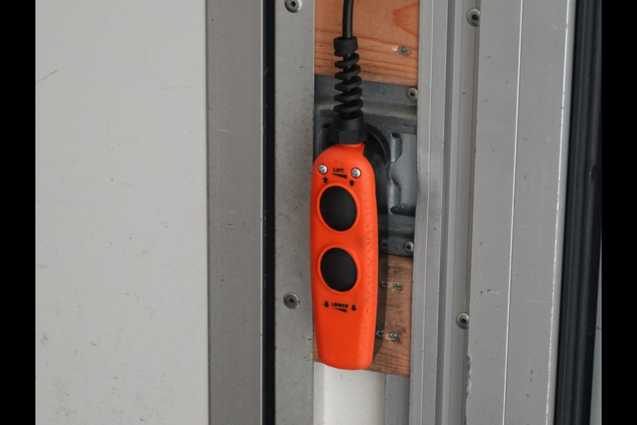 Renault Master T35 2.3 dCi 145PK Energy Bakwagen Meubelbak Laadklep Airco Cruise Control