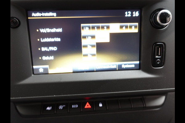 Renault Master T35 2.3 dCi 145PK Energy Bakwagen Meubelbak Laadklep Airco Cruise Control