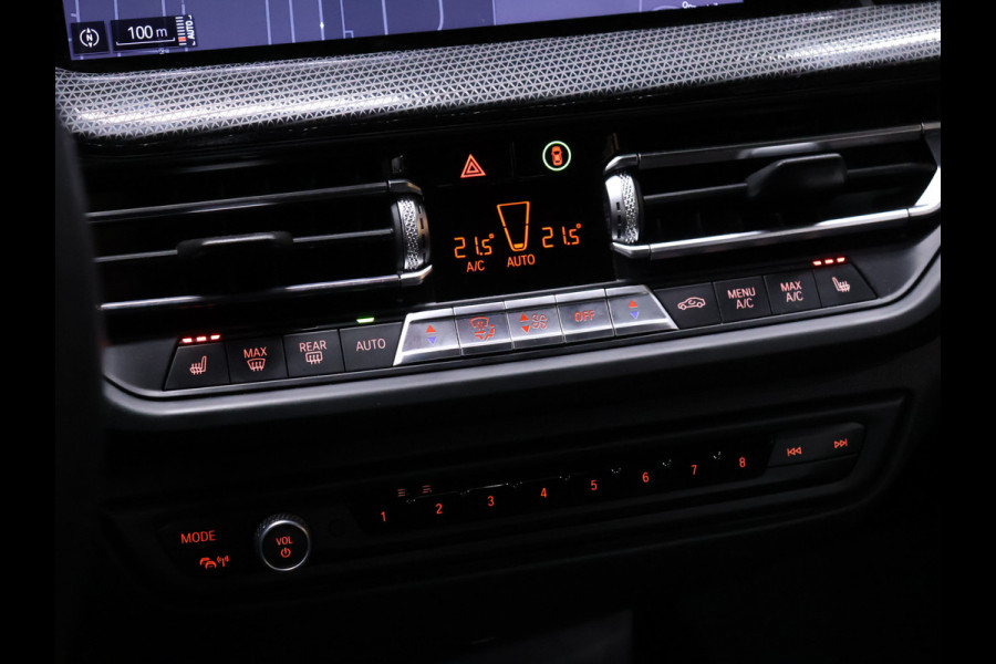 BMW 1-serie 118i M-Sport [M STUUR, APPLE CARPLAY, ANDROID, LEDVERLICHTING, STOELVERWARMING, PDC V+A, VOL LEDER, CRUISE, CLIMATE, NIEUWSTAAT]