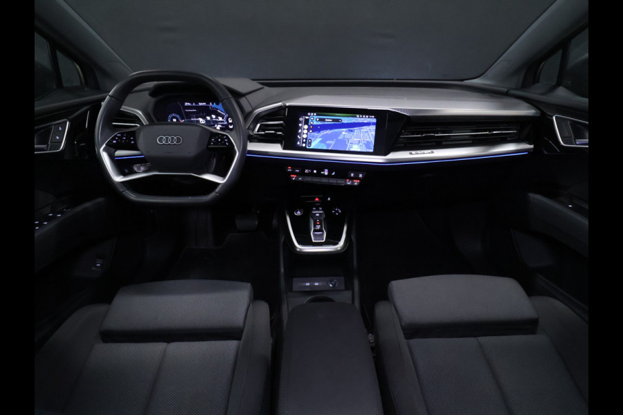 Audi Q4 e-tron 40 Launch edition Advanced Plus 77 kWh [APPLE CARPLAY, ANDROID, DIGITAL DASH, STOELVERWARMING, ADAPTIVE CRUISE, CAMERA, PDC V+A, ELEK. ACHTERKLEP, CLIMATE, NIEUWSTAAT]