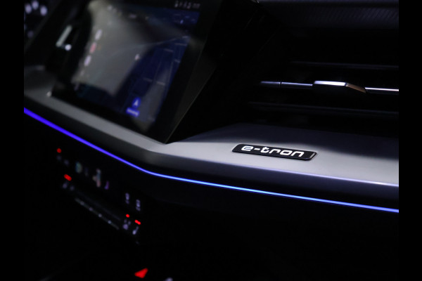 Audi Q4 e-tron 40 Launch edition Advanced Plus 77 kWh [APPLE CARPLAY, ANDROID, DIGITAL DASH, STOELVERWARMING, ADAPTIVE CRUISE, CAMERA, PDC V+A, ELEK. ACHTERKLEP, CLIMATE, NIEUWSTAAT]