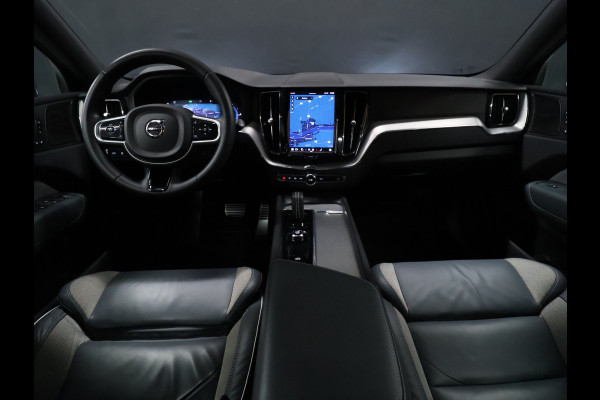 Volvo XC60 2.0 T8 AWD R-Design [SCHUIFKANTELDAK, MEMORY SEATS, APPLE CARPLAY, TREKHAAK INKLAPBAAR,  HARMAN/KARDON, STUURVERWARMING, 360 CAMERA, STOELVERWARMING, VOL LEDER, CRUISE, CLIMATE, NIEUWSTAAT]