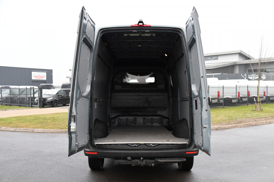 Mercedes-Benz Sprinter 315 1.9 CDI L2H2 RWD PB Edition Camera, Carplay, 150pk, Trekhaak, Stoelverwarming, Multimedia, Automaat, Uniek!