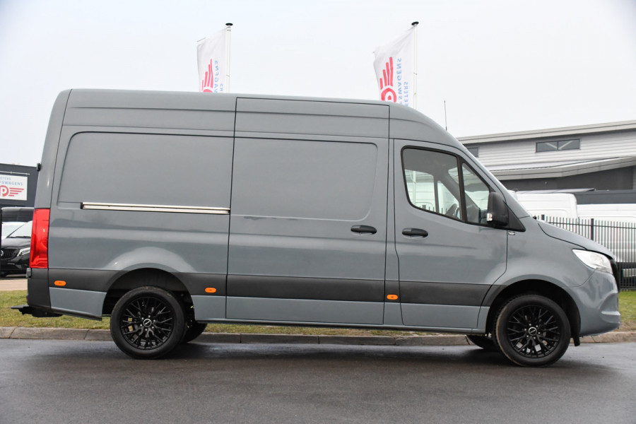 Mercedes-Benz Sprinter 315 1.9 CDI L2H2 RWD PB Edition Camera, Carplay, 150pk, Trekhaak, Stoelverwarming, Multimedia, Automaat, Uniek!