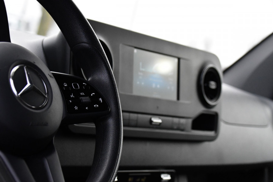 Mercedes-Benz Sprinter 315 1.9 CDI L2H2 RWD PB Edition Camera, Carplay, 150pk, Trekhaak, Stoelverwarming, Multimedia, Automaat, Uniek!