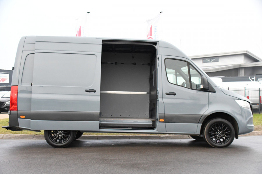Mercedes-Benz Sprinter 315 1.9 CDI L2H2 RWD PB Edition Camera, Carplay, 150pk, Trekhaak, Stoelverwarming, Multimedia, Automaat, Uniek!
