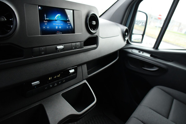 Mercedes-Benz Sprinter 315 1.9 CDI L2H2 RWD PB Edition Camera, Carplay, 150pk, Trekhaak, Stoelverwarming, Multimedia, Automaat, Uniek!