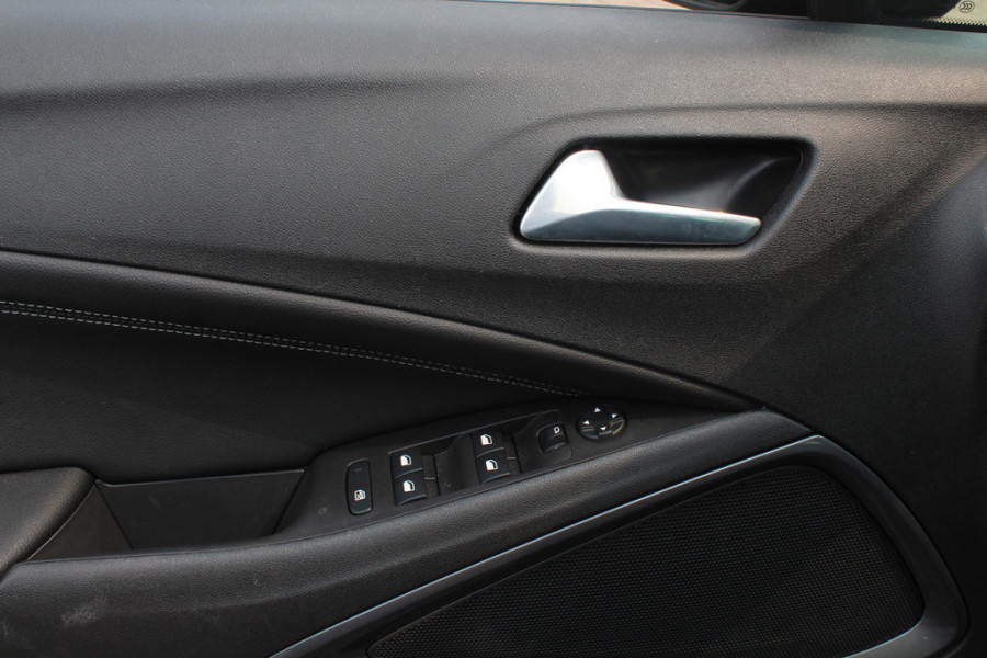 Opel Crossland X 1.2 Turbo 120 Jaar Edition / Navigatie / Parkeerhulp achter / 16'' / CarPlay / Cruise Control