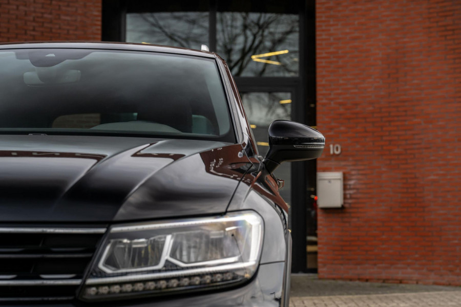 Volkswagen Tiguan 1.4 TSI 4Motion R-Line Camera Trekhaak Orig NL
