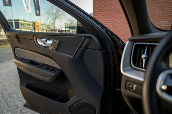 Volvo XC60 2.0 B5 R-Design Memory Camera Trekhaak Orig NL