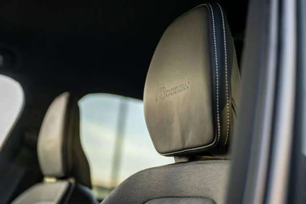 Volvo XC60 2.0 B5 R-Design Memory Camera Trekhaak Orig NL