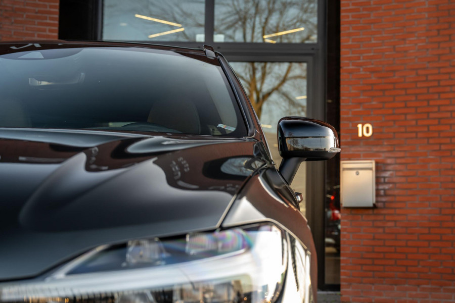 Volvo XC60 2.0 B5 R-Design Memory Camera Trekhaak Orig NL