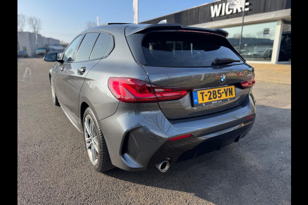 BMW 1-serie 118i High Executive Automaat panorama Led Navigatie
