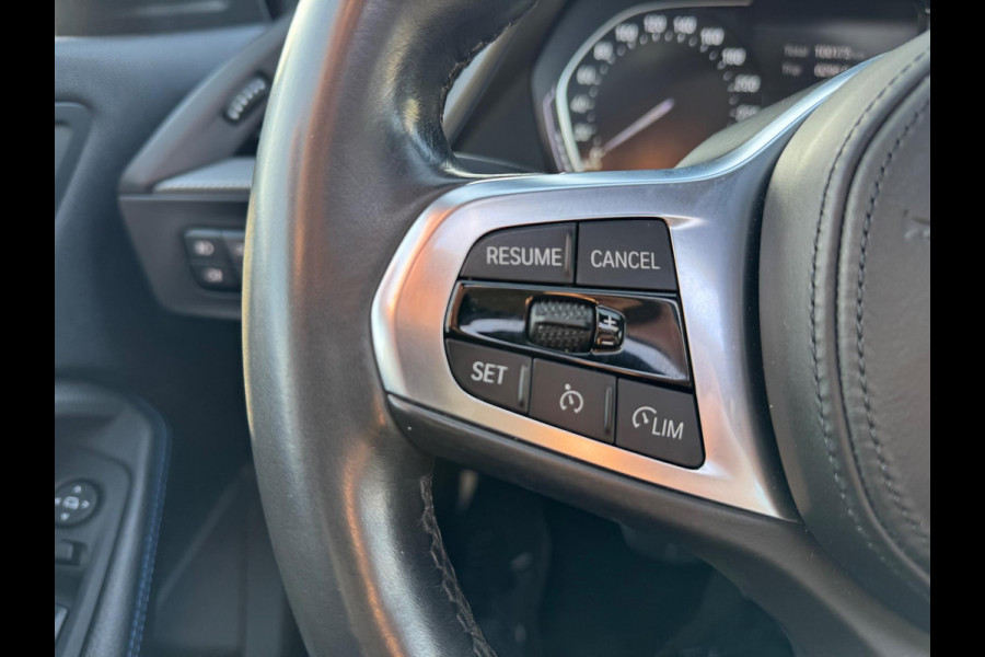 BMW 1-serie 118i High Executive Automaat panorama Led Navigatie