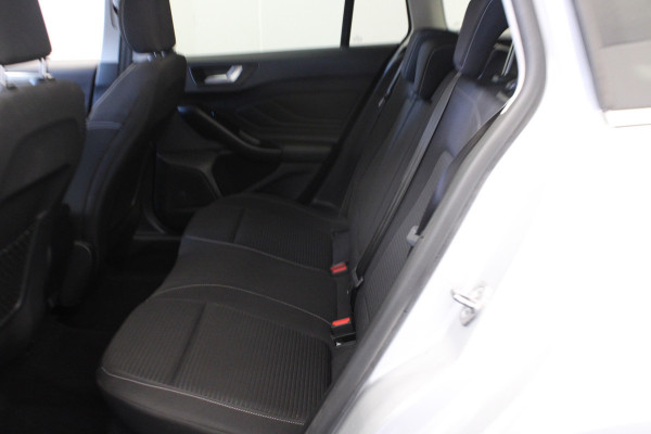 Ford Focus 1.0 EcoBoost Hybrid Titanium X Business |Navi|Camera|