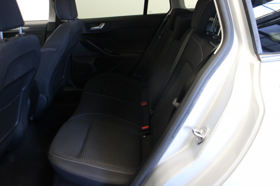 Ford Focus 1.0 EcoBoost Hybrid Titanium X Business |Navi|Camera|