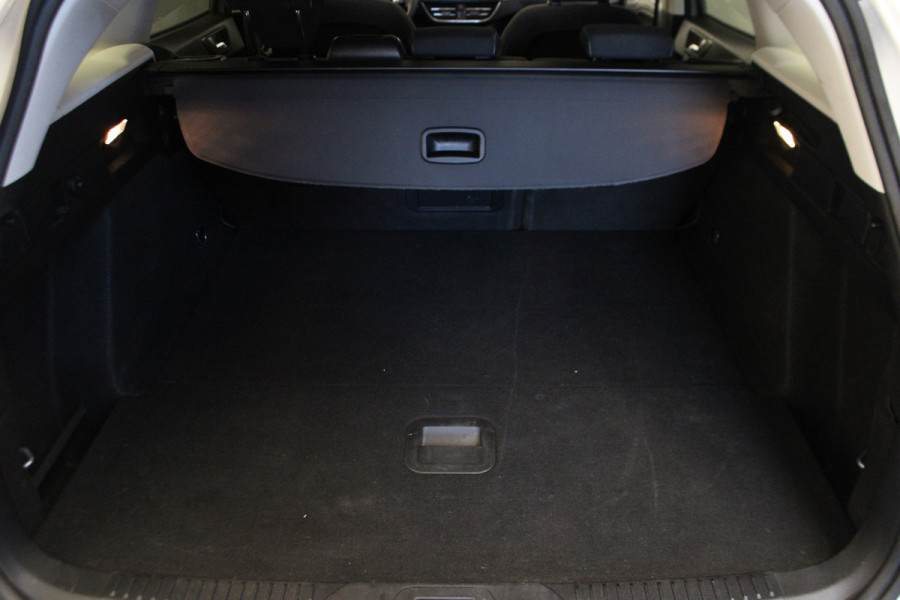 Ford Focus 1.0 EcoBoost Hybrid Titanium X Business |Navi|Camera|