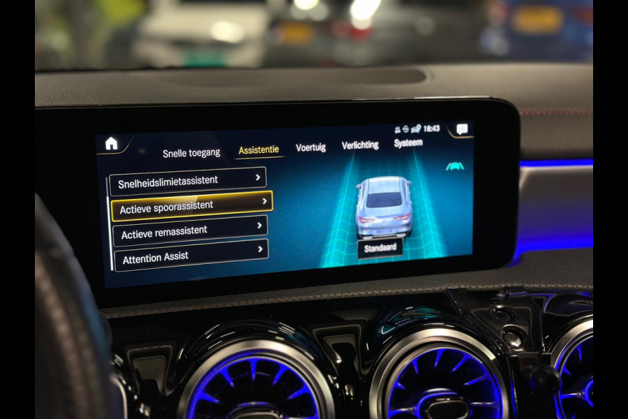 Mercedes-Benz CLA-Klasse 180 AMG|SFEER|MEMORY|BURM|BOMVOL