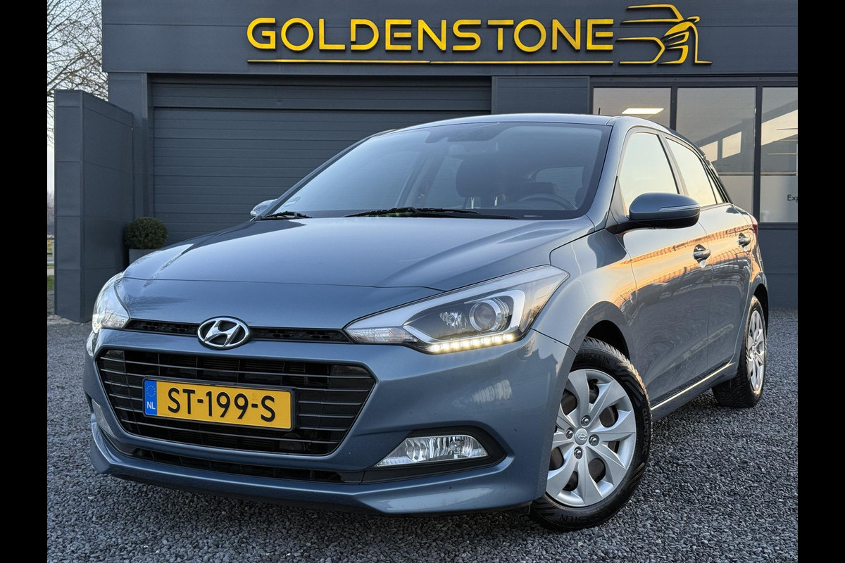 Hyundai i20 1.0 T-GDI Comfort Navi,Trekhaak,Camera,Rijstrooksensor,Pdc,2e Eigenaar,Clima,Cruise,Apk tot 06-2026