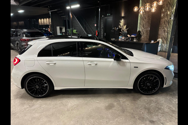 Mercedes-Benz A-Klasse 250 e AMG Line|PANO|SFEER|BURMESTER|VOL!