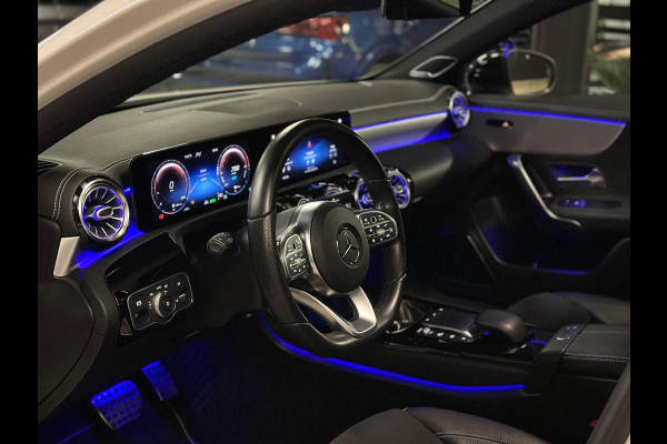 Mercedes-Benz A-Klasse 250 e AMG Line|PANO|SFEER|BURMESTER|VOL!
