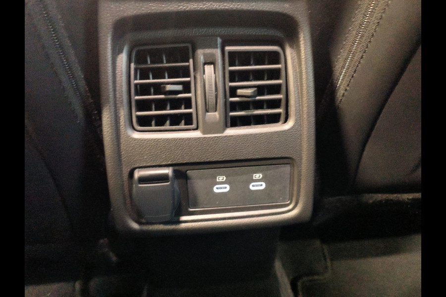 Renault Captur 1.3 mild hybrid 160 techno Automaat uit 2025 Rijklaar + fabrieksgarantie tot 06-2028 Henk Jongen Auto's in Helmond,  al 50 jaar service zoals 't hoort!