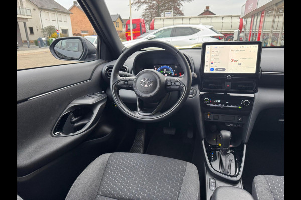 Toyota Yaris Cross 1.5 Hybrid 130pk Dynamic Plus Comfort Pack | Dodehoekherkenning, Parkeersensoren, Stoel + Stuurverwarming