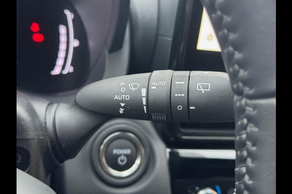 Toyota Yaris Cross 1.5 Hybrid 130pk Dynamic Plus Comfort Pack | Dodehoekherkenning, Parkeersensoren, Stoel + Stuurverwarming