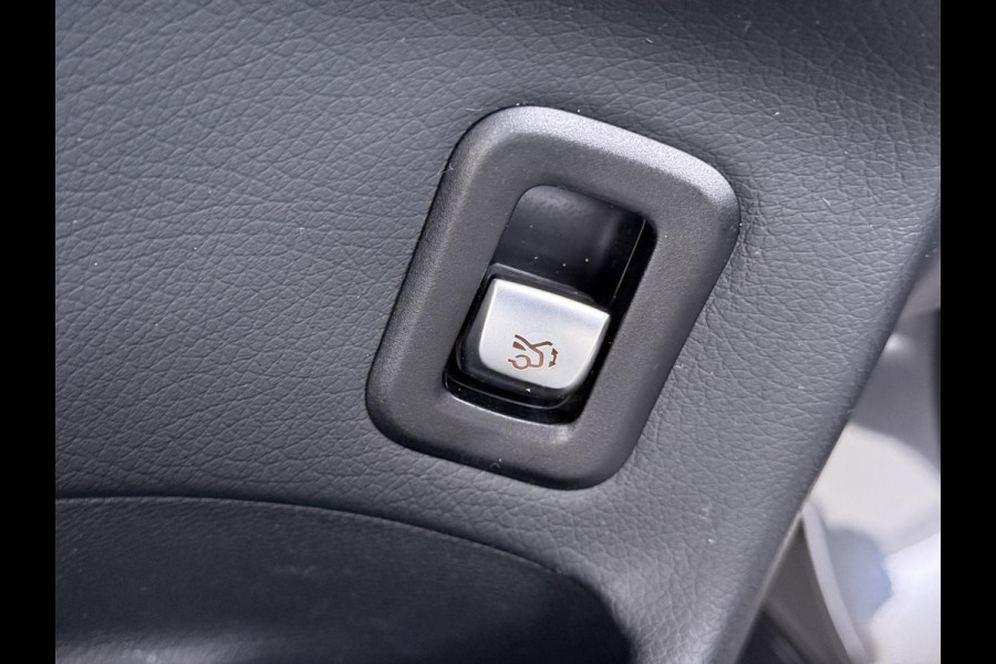 Mercedes-Benz EQC 400 4MATIC Business Solution AMG 80 kWh | SOH 94% | ADAPTIVE CRUISE CONTROL| ELEK. ACHTERKLEP| CAMERA| COMPLETE AUTO|