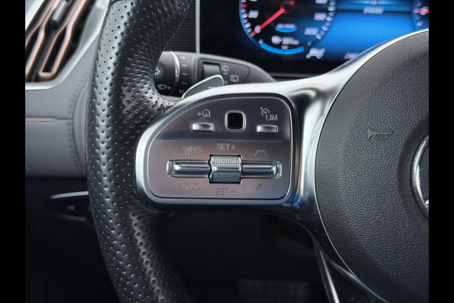 Mercedes-Benz EQC 400 4MATIC Business Solution AMG 80 kWh | SOH 94% | ADAPTIVE CRUISE CONTROL| ELEK. ACHTERKLEP| CAMERA| COMPLETE AUTO|