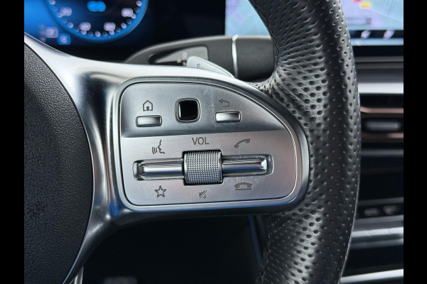 Mercedes-Benz EQC 400 4MATIC Business Solution AMG 80 kWh | SOH 94% | ADAPTIVE CRUISE CONTROL| ELEK. ACHTERKLEP| CAMERA| COMPLETE AUTO|