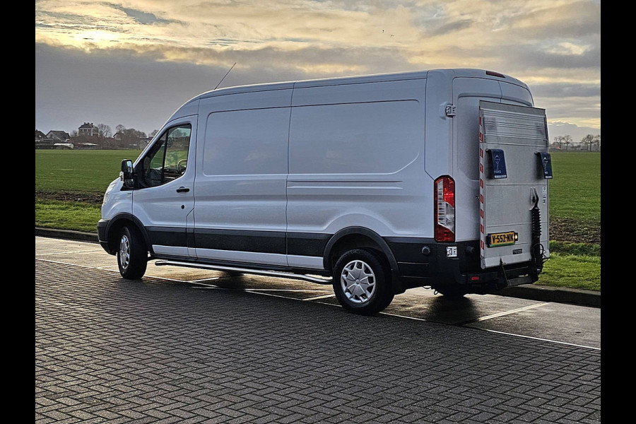 Ford Transit 350 2.0 TDCI L3H2 Trend Laadklep Airco Cruise 3 Zits Euro6 130 PK!