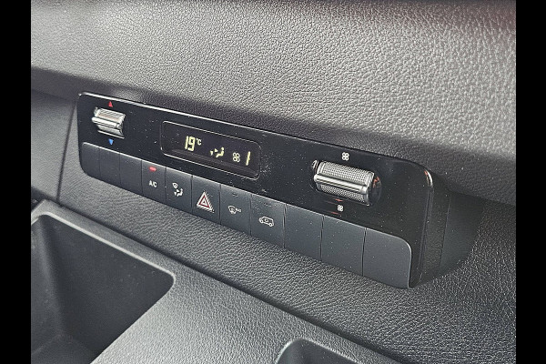 Mercedes-Benz Sprinter 315 L2H2 RWD LED Mbux 10 Navi Camera Airco Automaat 3 Zits Euro6 150 PK!