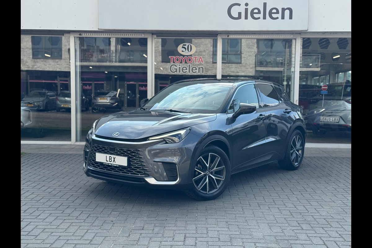 Lexus LBX 1.5 Hybrid Emotion Tech Pack | Leer, Elektrische achterklep, Keyless, Stoel + Stuurverwarming, 18 inch, Privacy glass