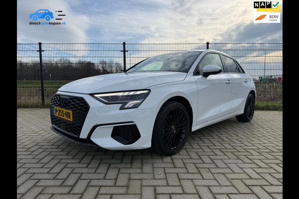 Audi A3 Sportback 35 TFSI Advanced edition | Black edition | Sportstoelen | PDC | Carplay
