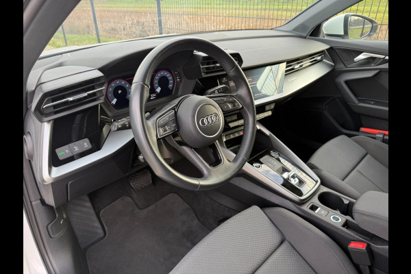 Audi A3 Sportback 35 TFSI Advanced edition | Black edition | Sportstoelen | PDC | Carplay