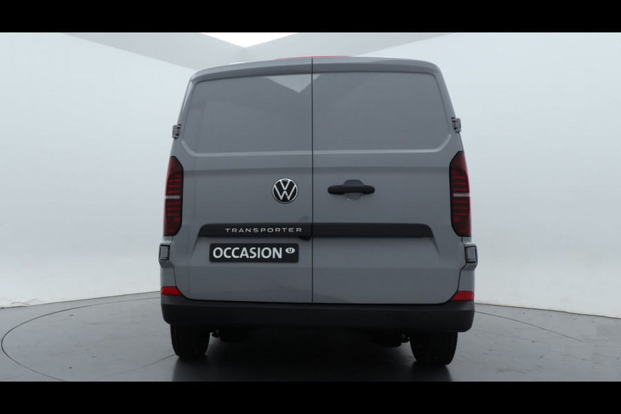Volkswagen Transporter L1H1 2.0 TDI 150PK Life-Intro / Direct leverbaar / BPM-vrij .