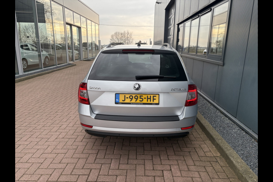 Škoda Octavia Combi 1.0 TSi 115pk Business Edition LEDER/NAVI/CARPLAY/CRUISE/PDC/WINTERPACK