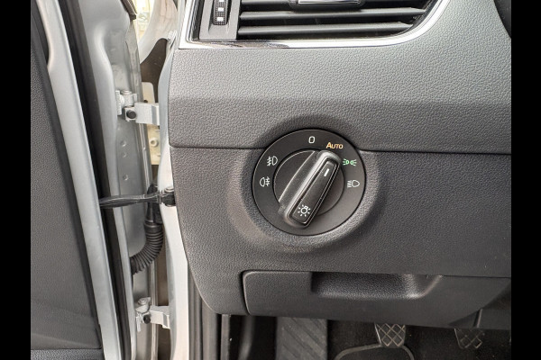 Škoda Octavia Combi 1.0 TSi 115pk Business Edition LEDER/NAVI/CARPLAY/CRUISE/PDC/WINTERPACK