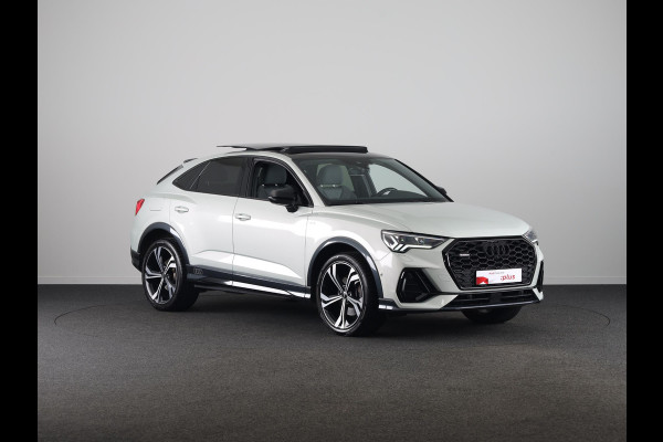 Audi Q3 Sportback 45 TFSI quattro edition one 230pk | Navigatie | Parkeercamera | B&O Audio | Panoramadak | Lederen bekleding